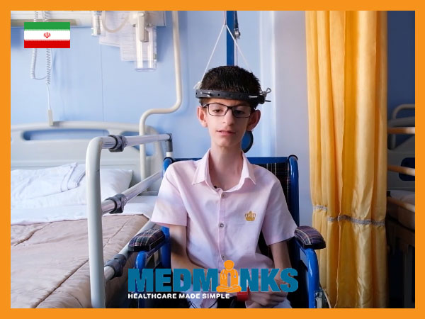 محمدجواد-از-ایران-درمان-درمان-اسکولیوز-در-هند