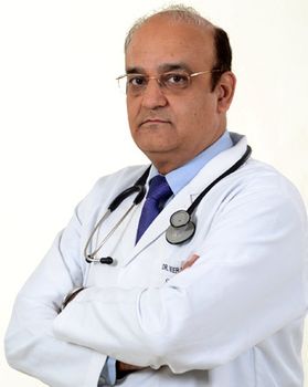 Д-р Нирадж Бхалла