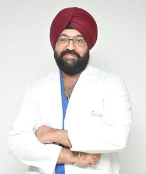 Il dottor Mandeep Singh Malhotra