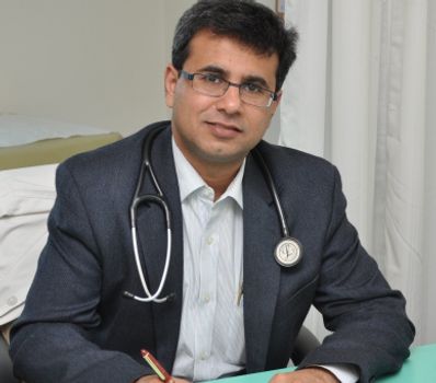 Doktor Navin Bhamri