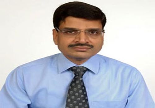 Docteur Vinay Kumar Singal