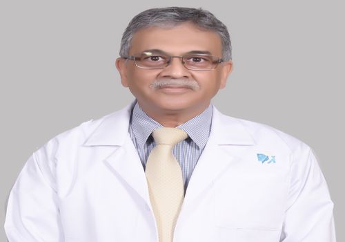 Il dottor Avdesh Bansal