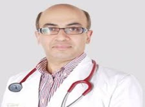 Dottor Vivek Nangia