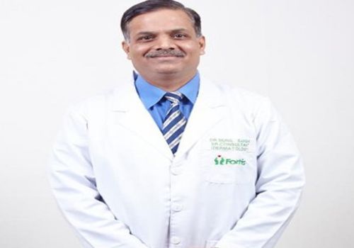 Д-р Сунил Санги