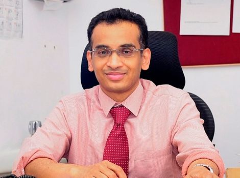 Dr Raj Vigna Venugopal