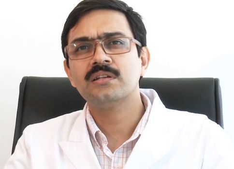 Dr Maneesh Paliwal