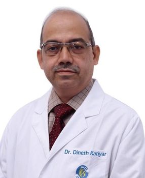 Il dottor Dinesh Chandra Katiyar