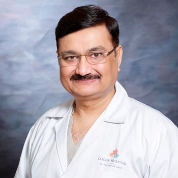 Il dottor Paresh K Doshi