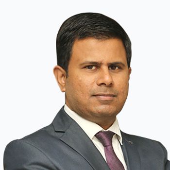 Д-р Навин Кумар HR