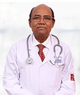 Il dottor AK Roy