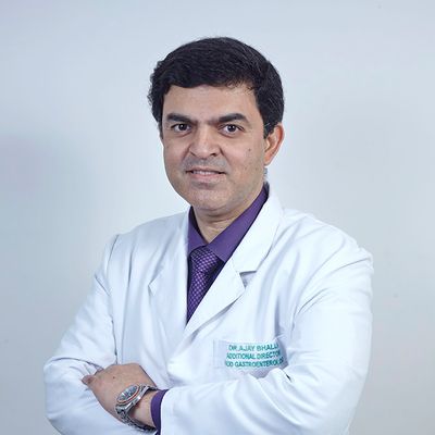 Il dottor Ajay Bhalla