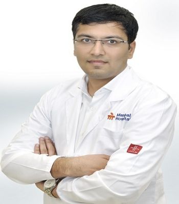 Dott.ssa Aditya Shah