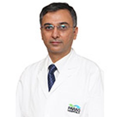 Il dottor Rajnish Monga
