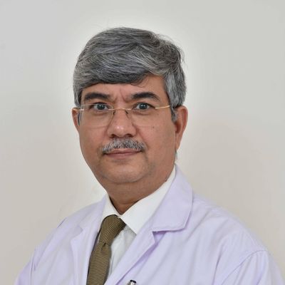 Il dottor Sanjay Bhatia