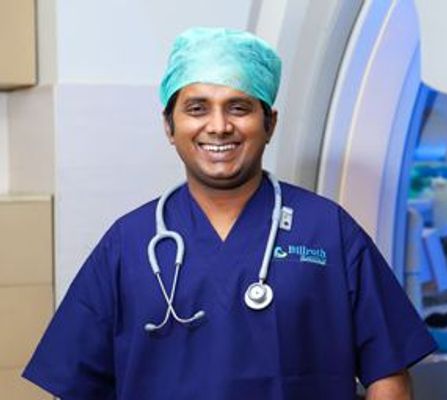 Dr M Lakshmidharan