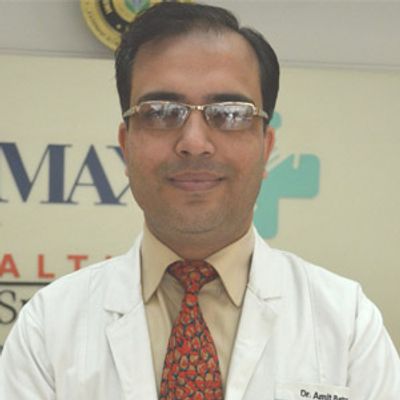 Il dottor Amit Batra