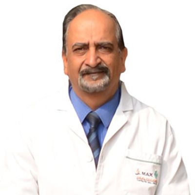 Il dottor Sanjeev Dua