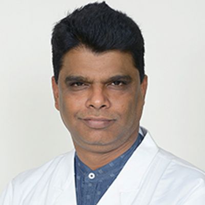 Il dottor Rudra Prasad Acharya