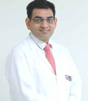 Il dottor Surender Kumar Dabas