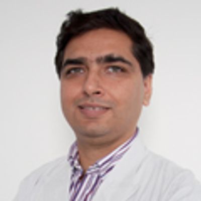 Il dottor Ashish Nandwani