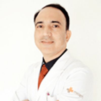 Il dottor Feroz Amir Zafar