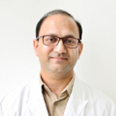 Dr Vinayak Aggarwal