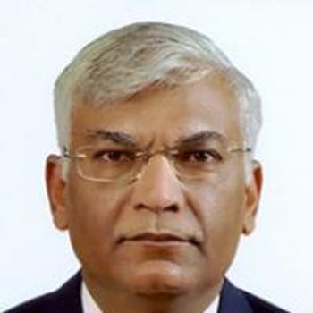 Il dottor Ashish Shrivastava