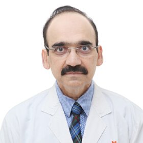 Doktor Vijay Kumar Agarval