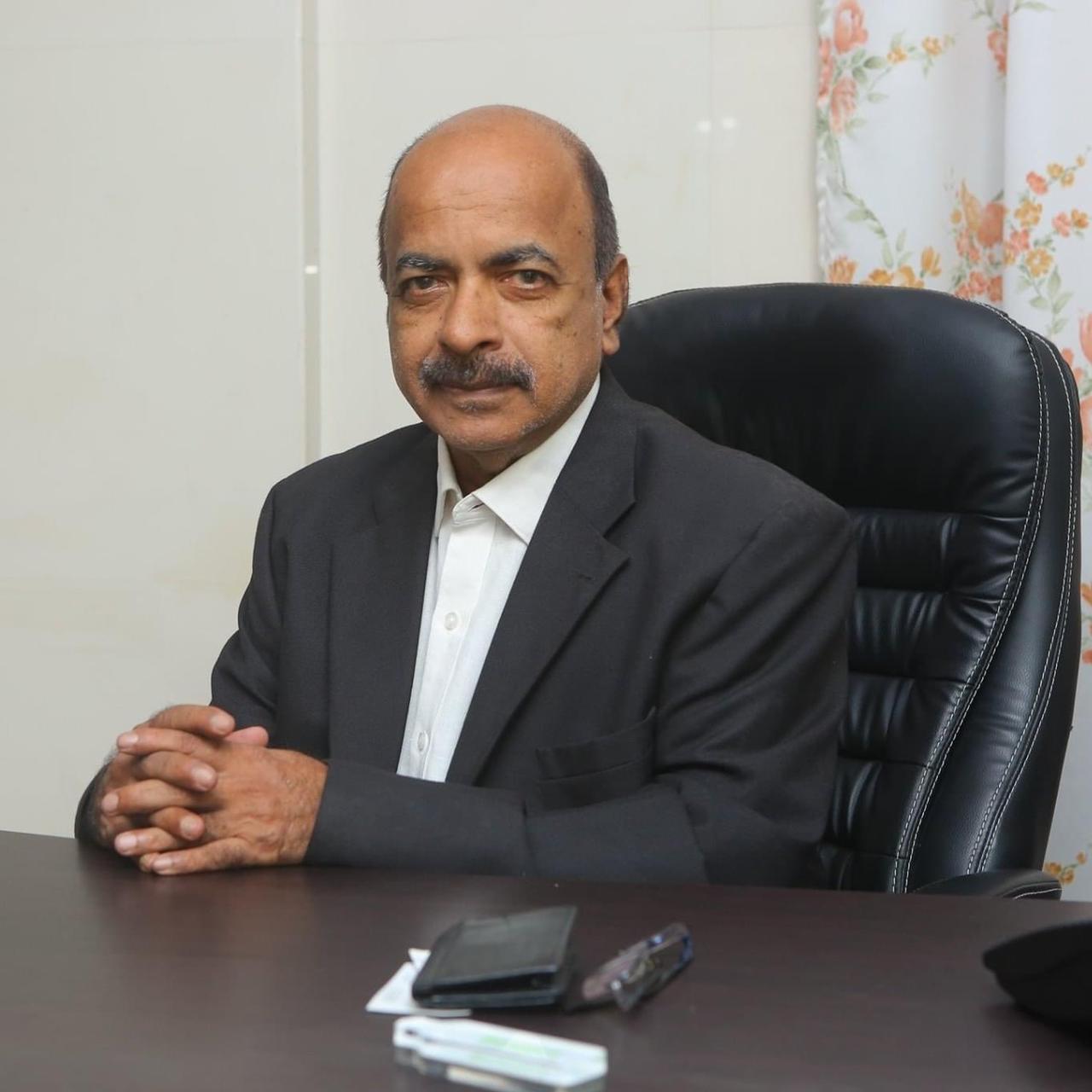 Dr Madhavan G Pillai